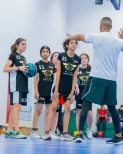 imgi_66_Wise-Academy-08772-240x300